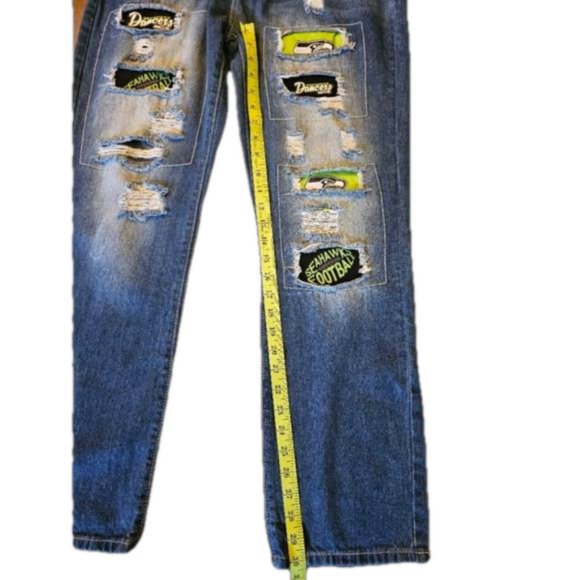 Source Unknown Distressed Seattle Seahawks Patch Straight Leg Jeans Size XXL - Picture 4 of 10